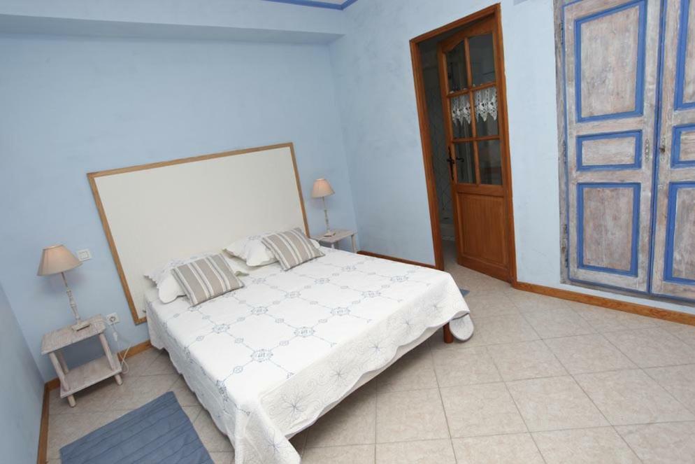 Pensión A Pianella 3*